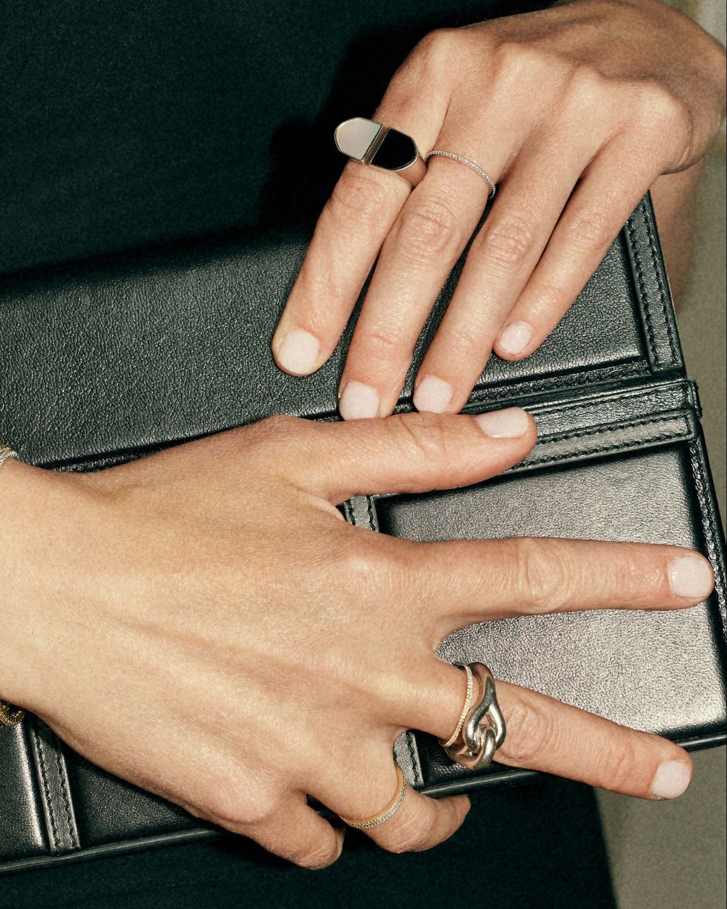 HERA RING - WHITE DIAMONDS & WHITE/YELLOW GOLD