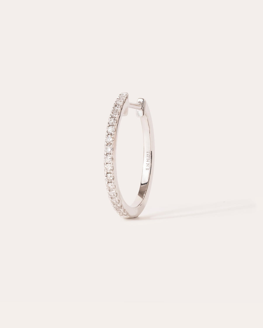Avant hoop in 14k white gold, detail view.