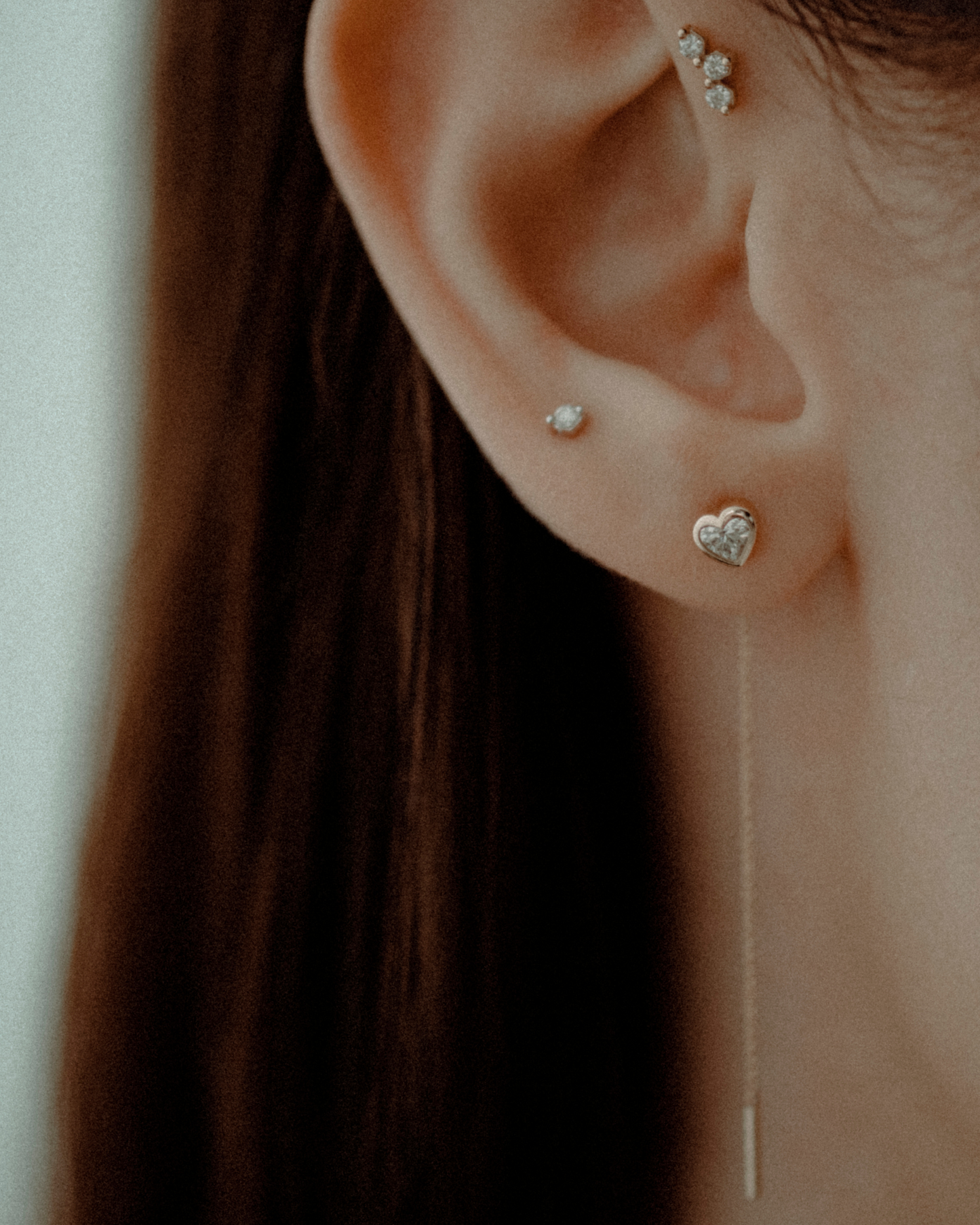 HONEY I'M HOME LABRET - WHITE DIAMOND & YELLOW GOLD