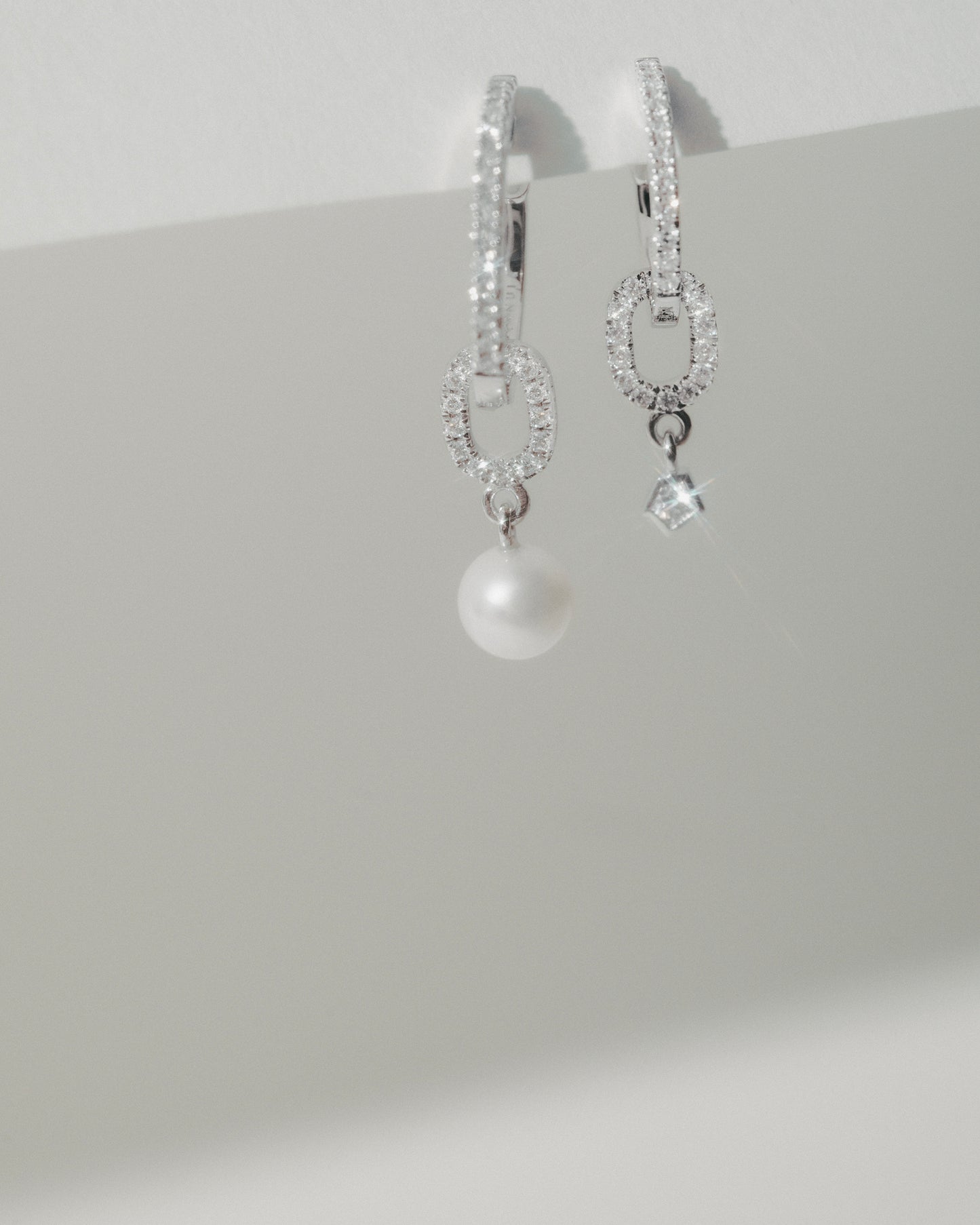 ECHO PENDANT - WHITE LAB DIAMONDS - WHITE GOLD