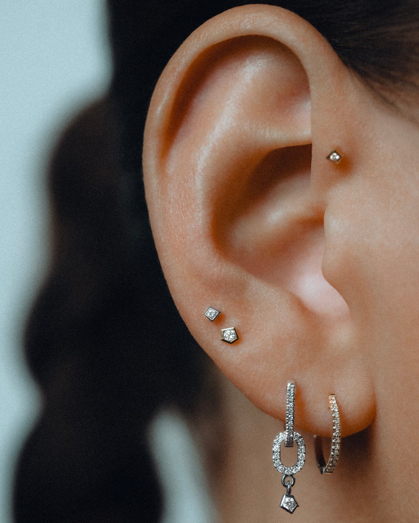 ECHO PENDANT - WHITE LAB DIAMONDS - WHITE GOLD