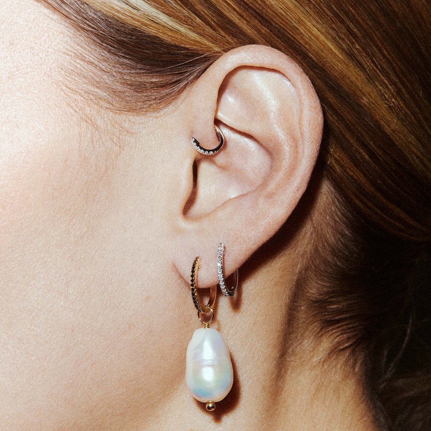 PEARL PENDANT - YELLOW GOLD