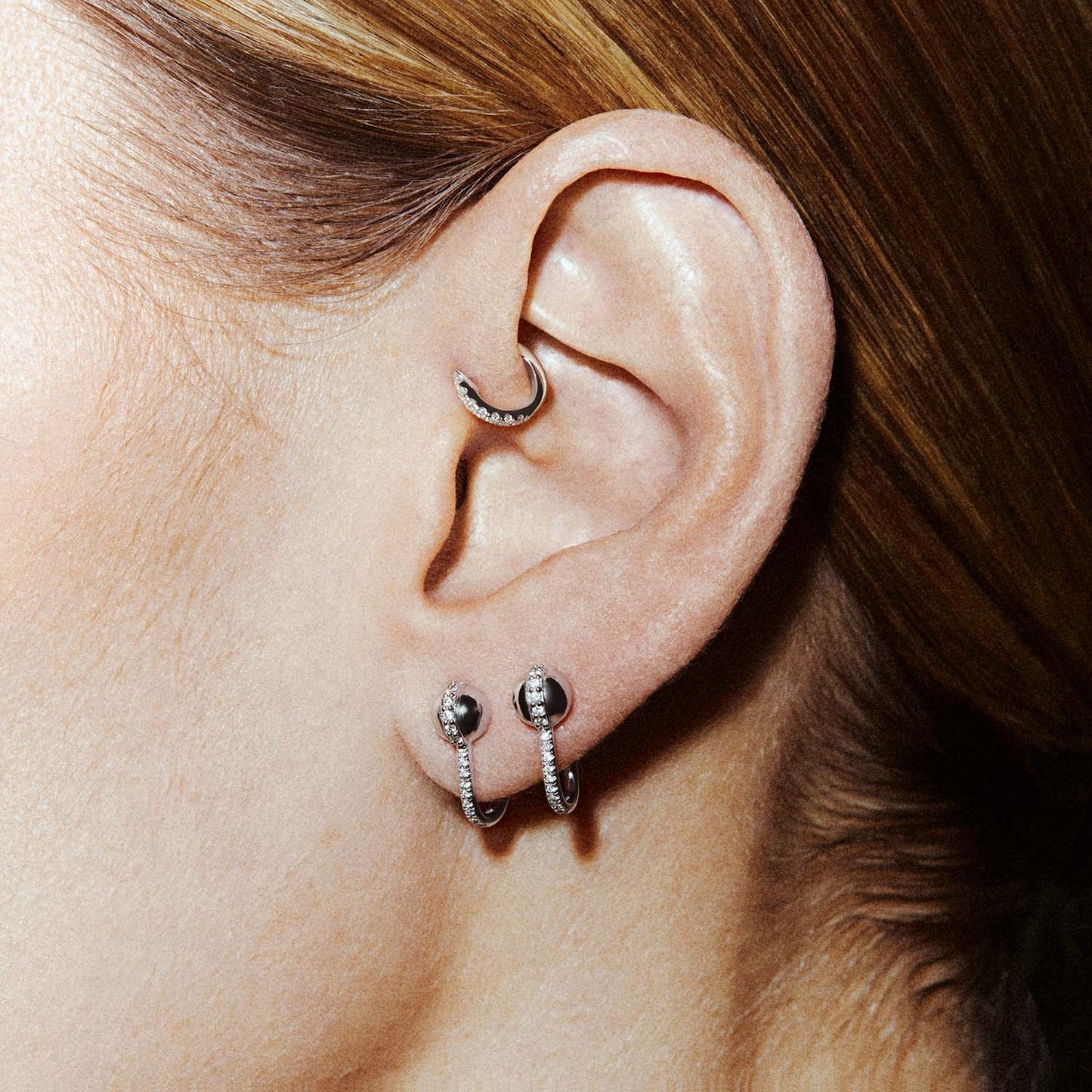 SID STUD - WHITE DIAMONDS & WHITE GOLD