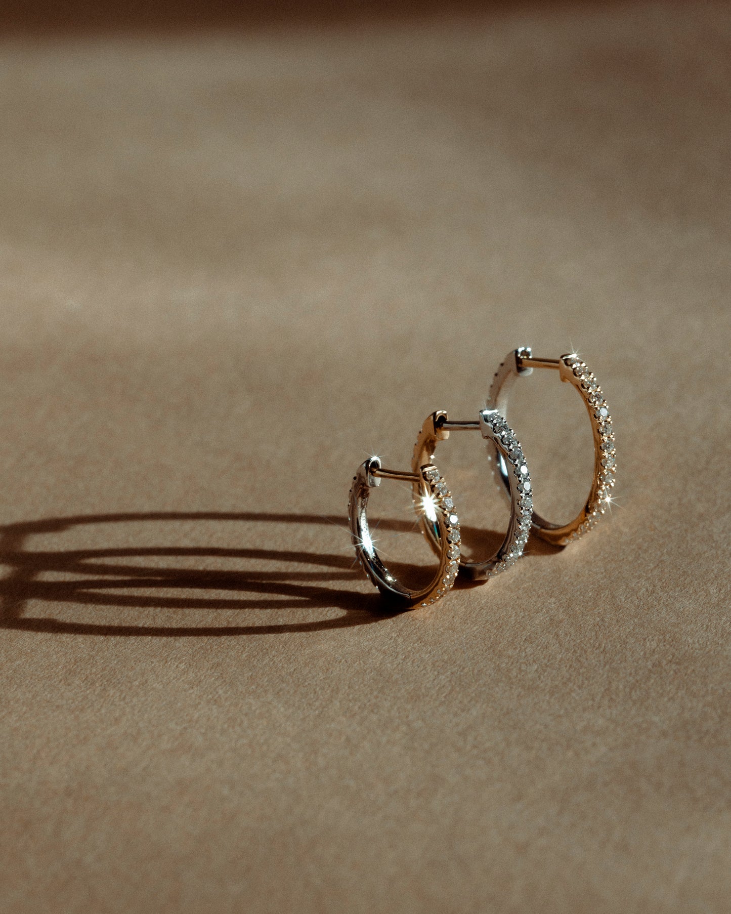 HOOP WHITE DIAMOND & YELLOW/WHITE GOLD - 12mm