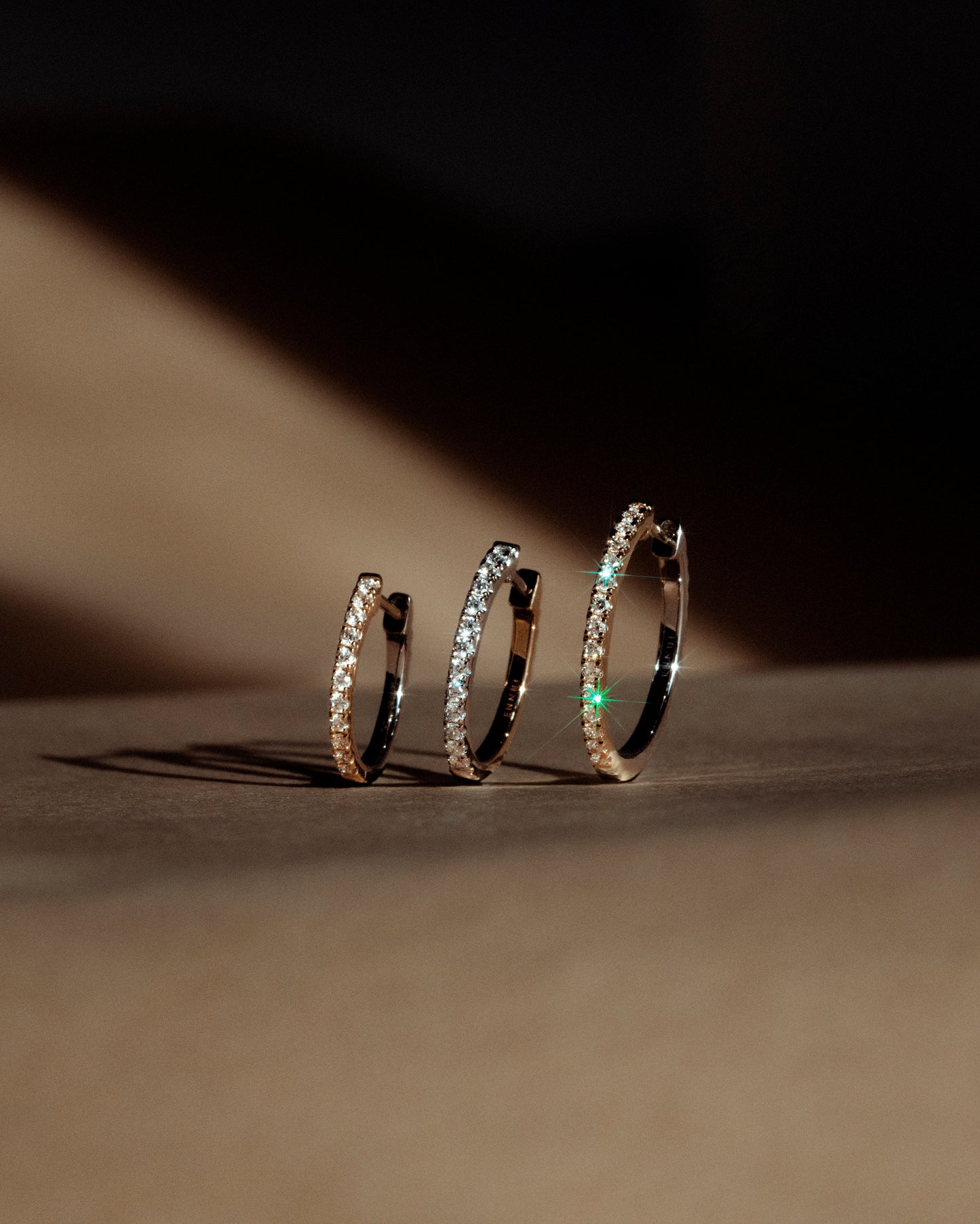HOOP WHITE DIAMOND & YELLOW/WHITE GOLD - 12mm
