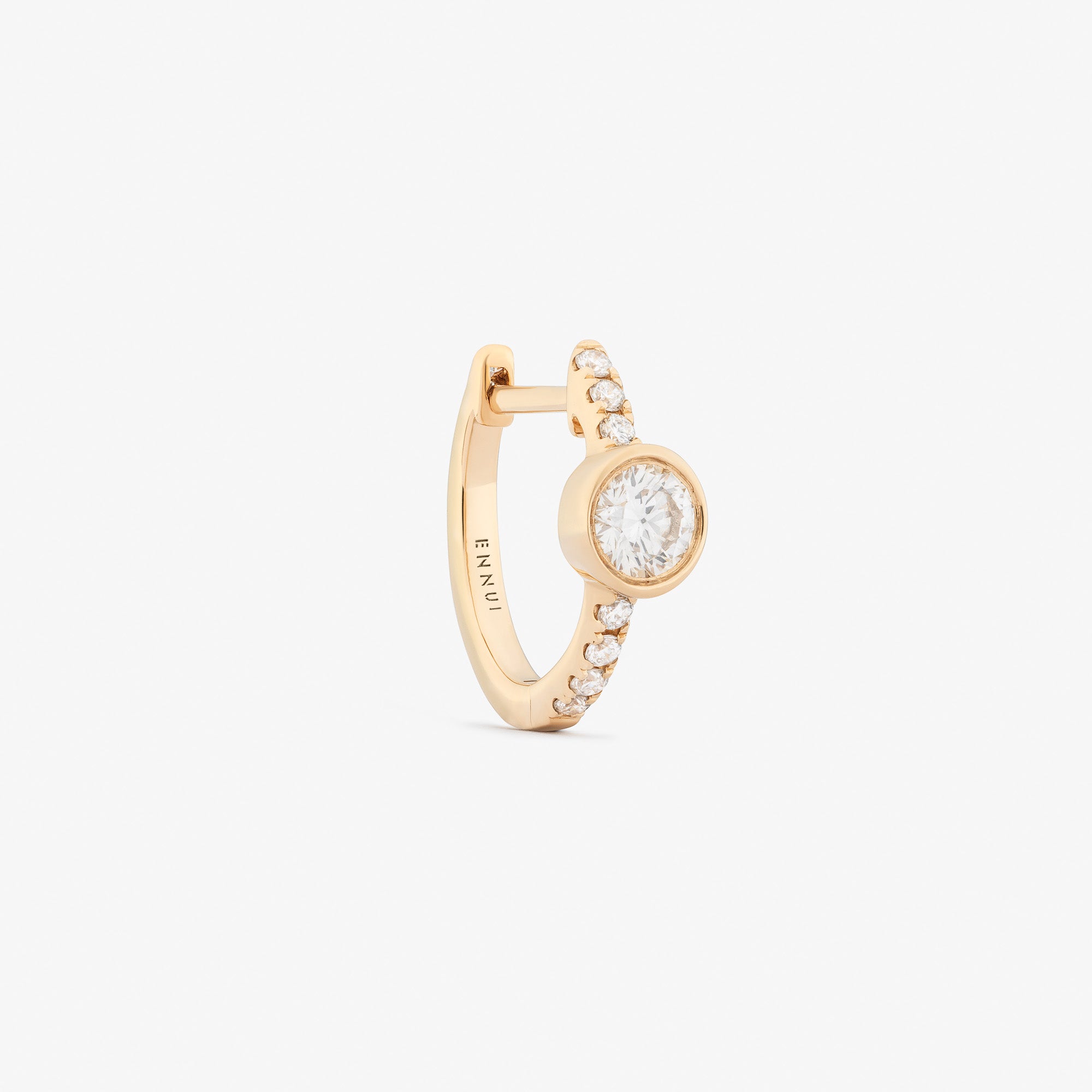 DOT DIAMOND HOOP - WHITE DIAMOND & PLAIN YELLOW GOLD - 11mm