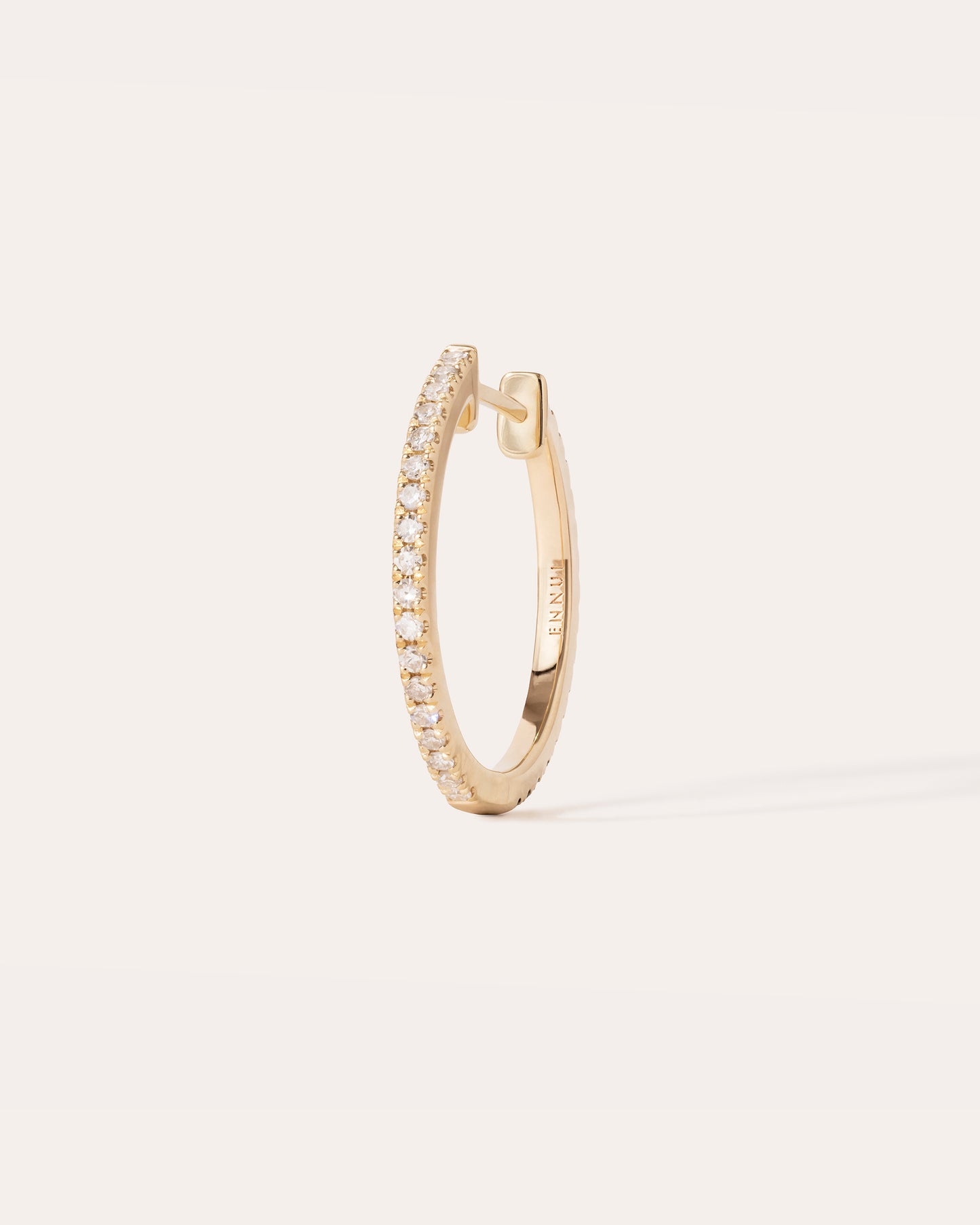 HOOP BLACK/WHITE DIAMOND & YELLOW GOLD - 16MM