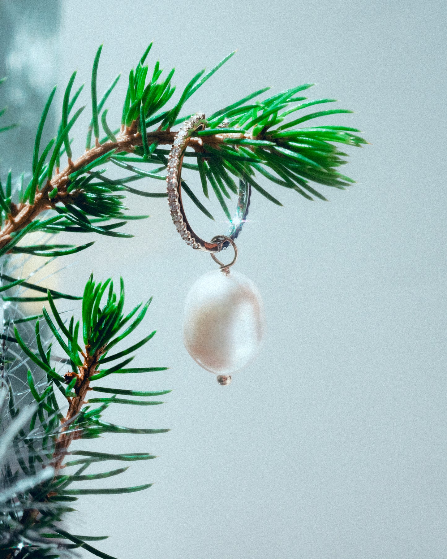 PEARL PENDANT - WHITE GOLD