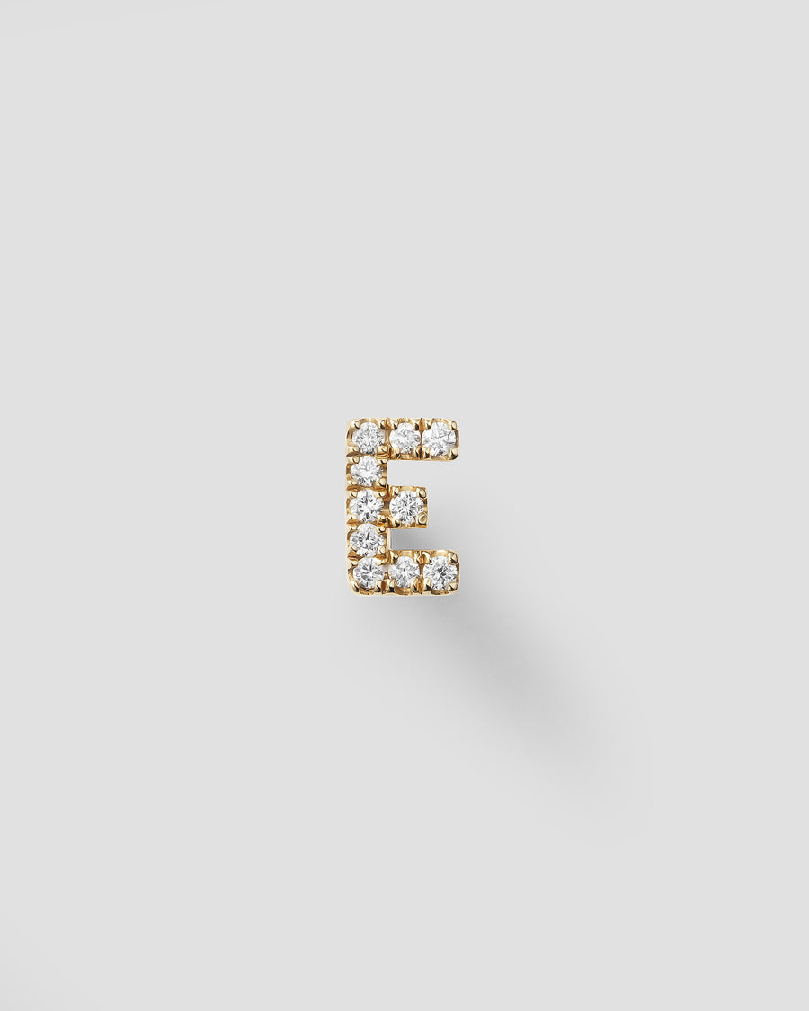 Letter labret