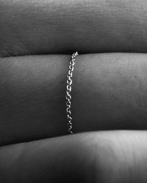 Round Anchor Infinity ring - white gold