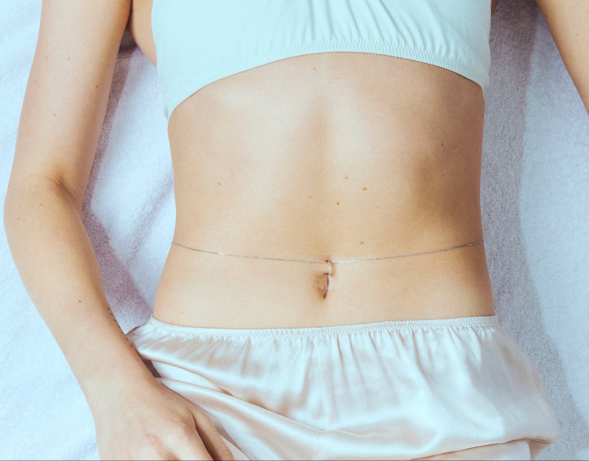 Linked hip chain