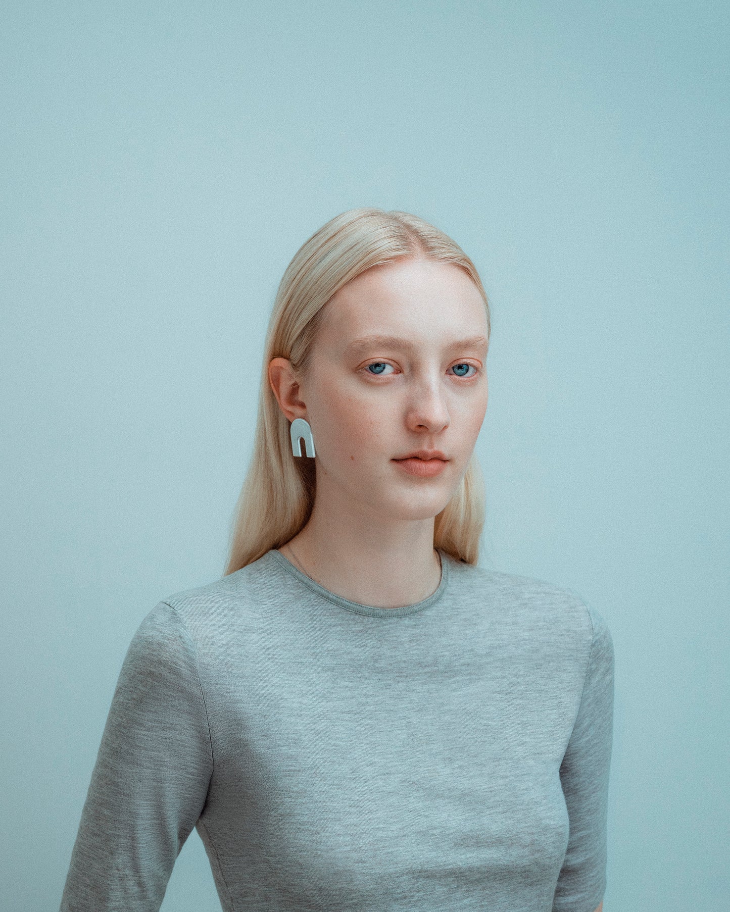 IRIS ARCH STUDS - SILVER