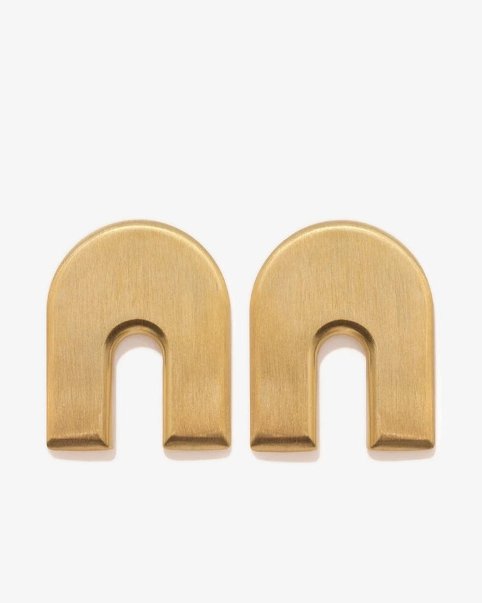 Iris Arch studs in gold vermeil.