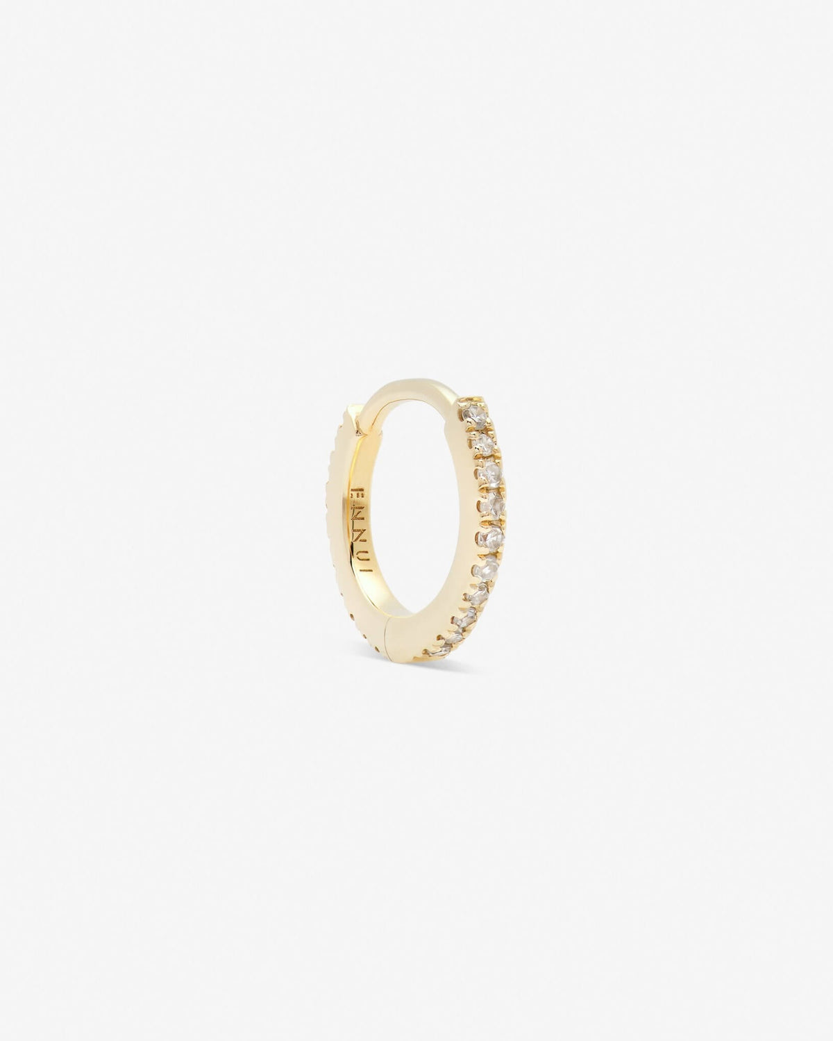 Huggie white diamond & yellow gold 9mm