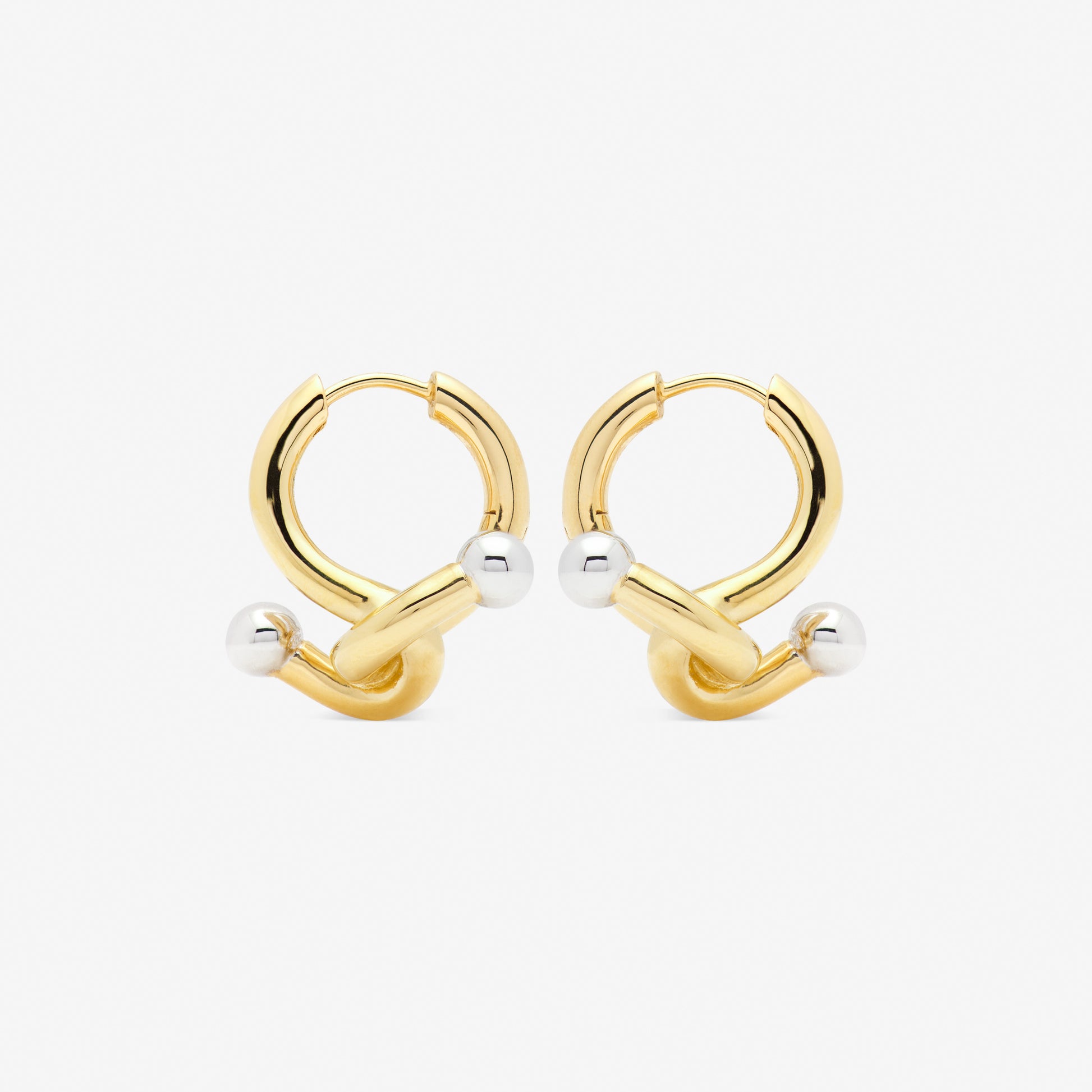 falcate earrings gold backside