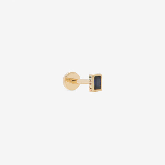 rectangular labret with blue sapphire set in yellow gold from side